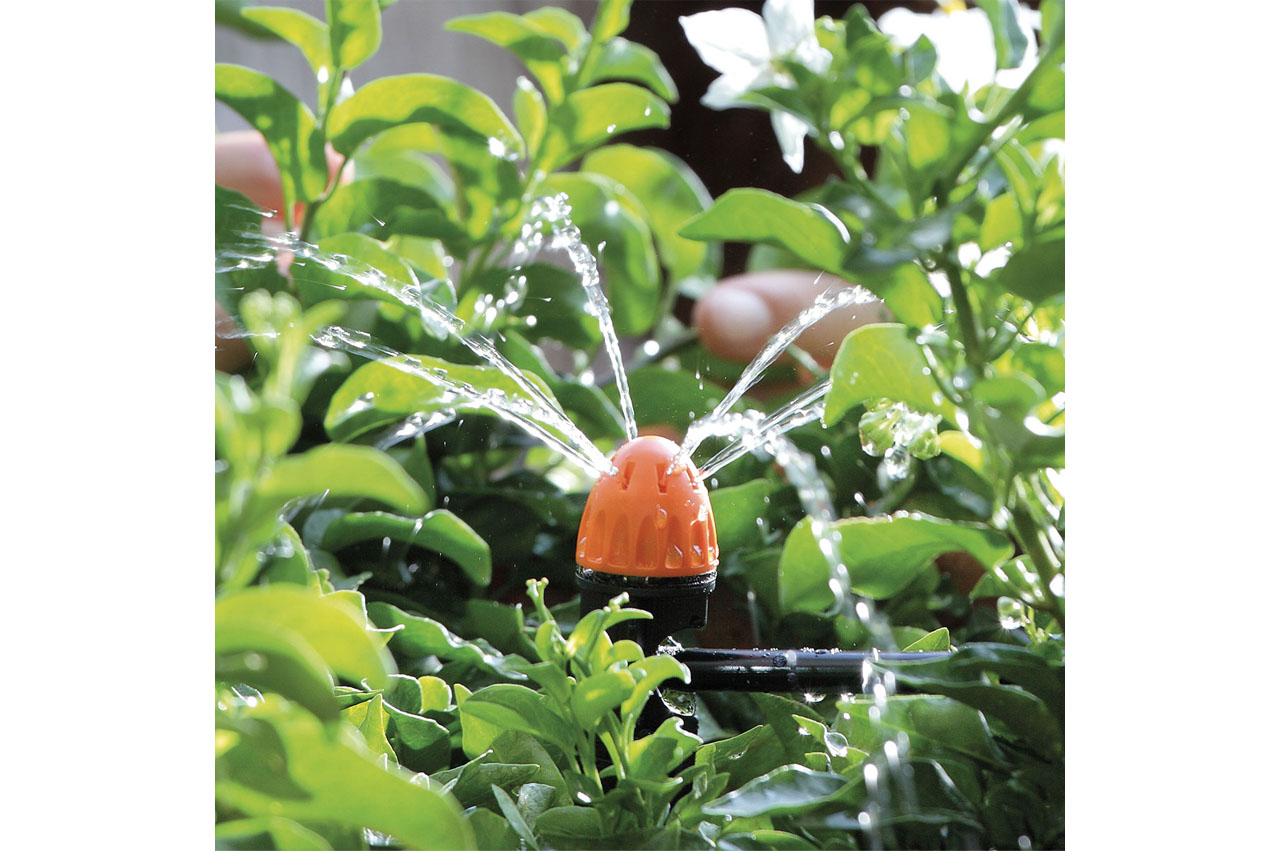 Claber einstellbare Mikro-Sprühdüse mit Erdspieß 0 bis 40 l/h (10 Stück)